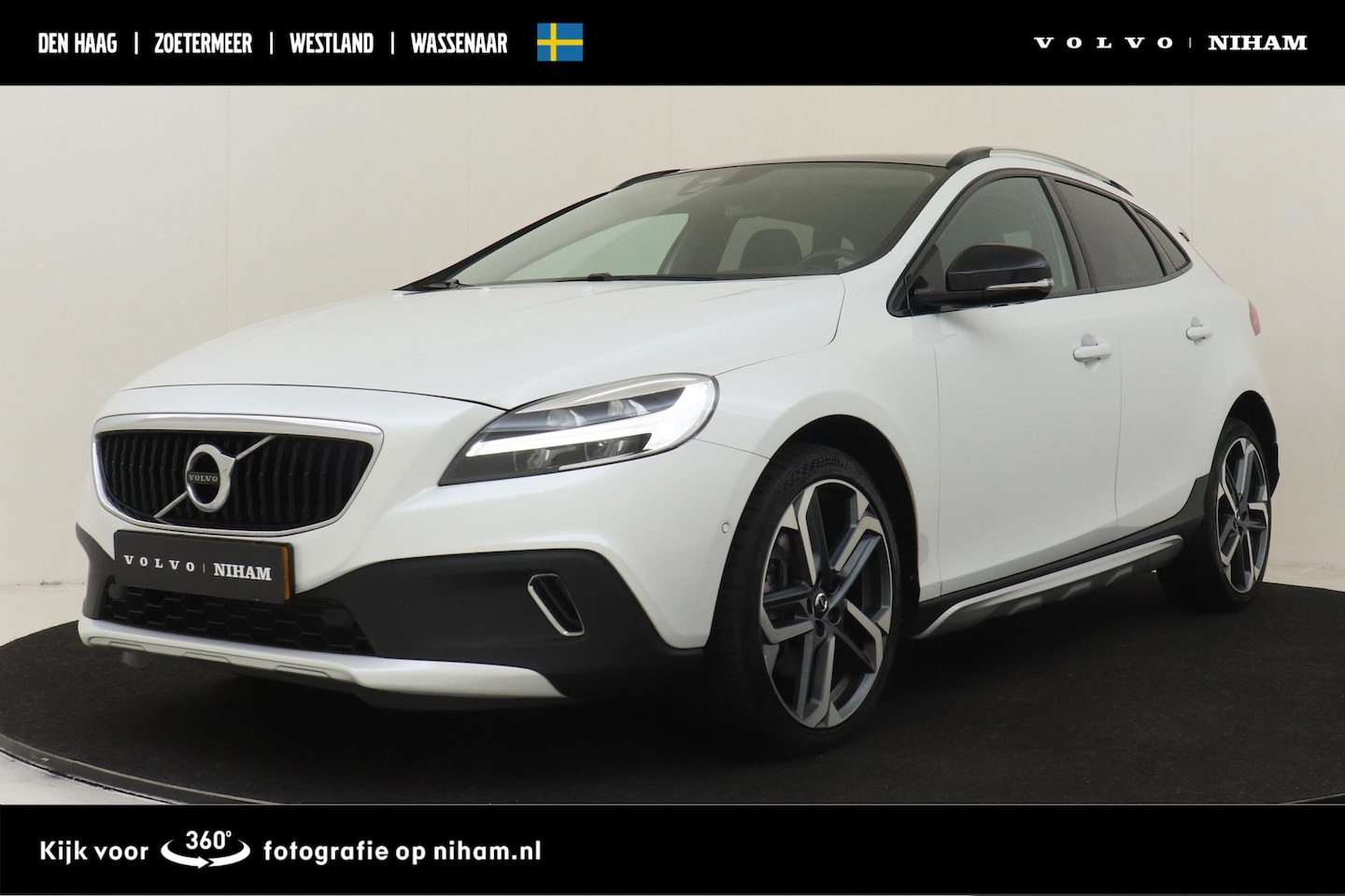 Volvo V40 Cross Country - T3 AUT. POLAR+ LUXURY -PANO.DAK|HARMAN/KARDON|LEDER|PARK.PILOT|CAMERA|KEYLESS|18"METALLAH - AutoWereld.nl