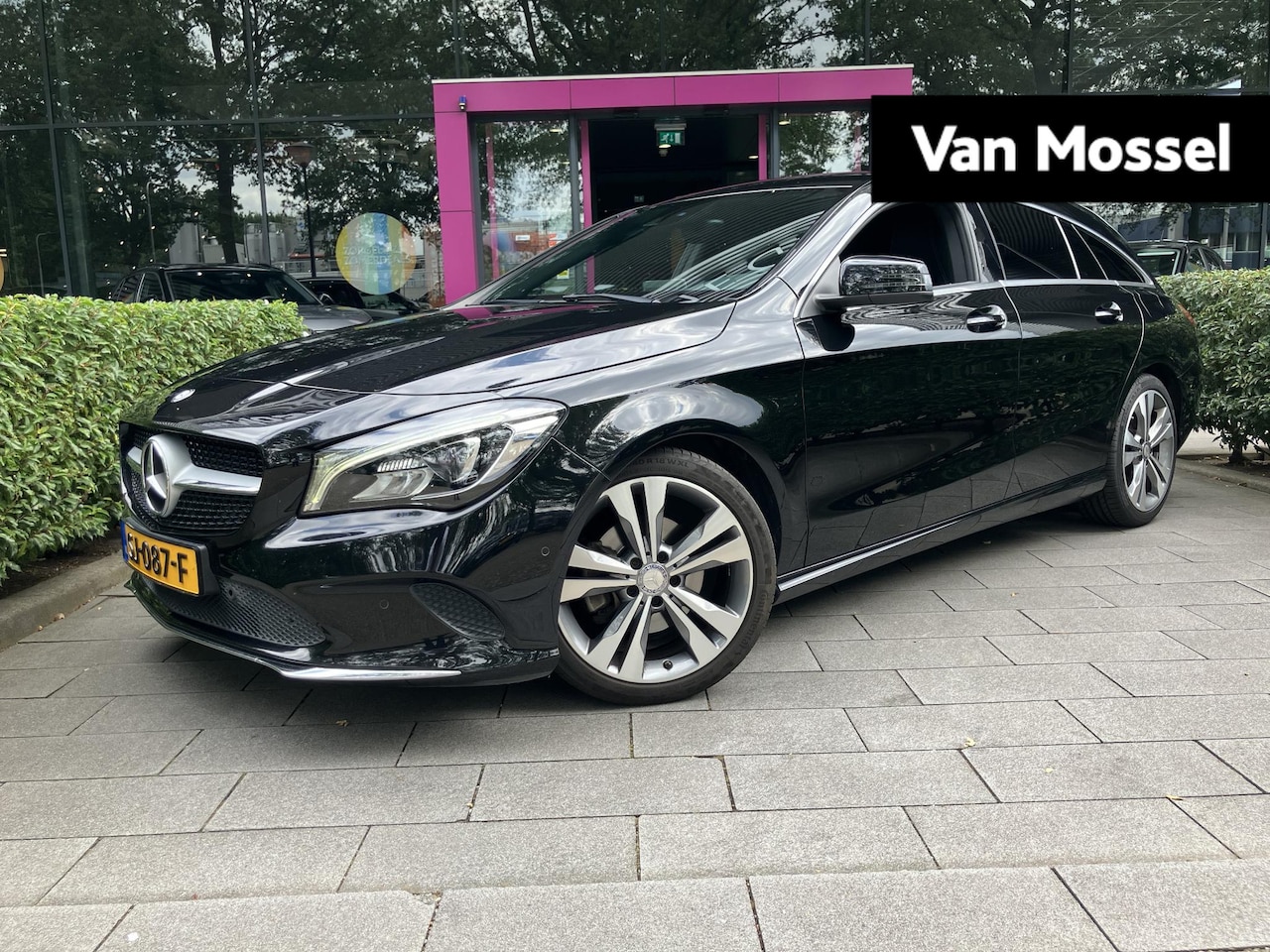 Mercedes-Benz CLA-klasse Shooting Brake - 200 Ambition | WORDT VERWACHT | ACHTERUITRIJCAMERA | ELEKTRISCHE ACHTERKLEP | PARKEERSENSO - AutoWereld.nl