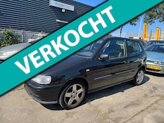Volkswagen Polo - 1.6 automaat km zijn origineel nap