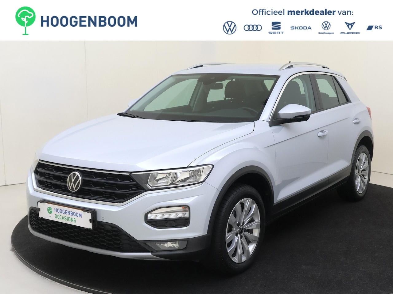 Volkswagen T-Roc - 1.5 TSI Style Business | Achteruitrijcamera | Elektrische kofferklep | Adaptieve cruise co - AutoWereld.nl