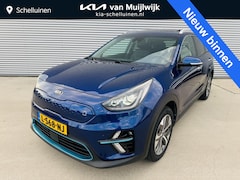 Kia e-Niro - ExecutiveLine 64 kWh SOH 100% | Sunroof | Privacyglass | Keyless | Stoel& Stuurverw. | BTW