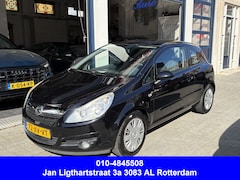 Opel Corsa - 1.2-16V Enjoy