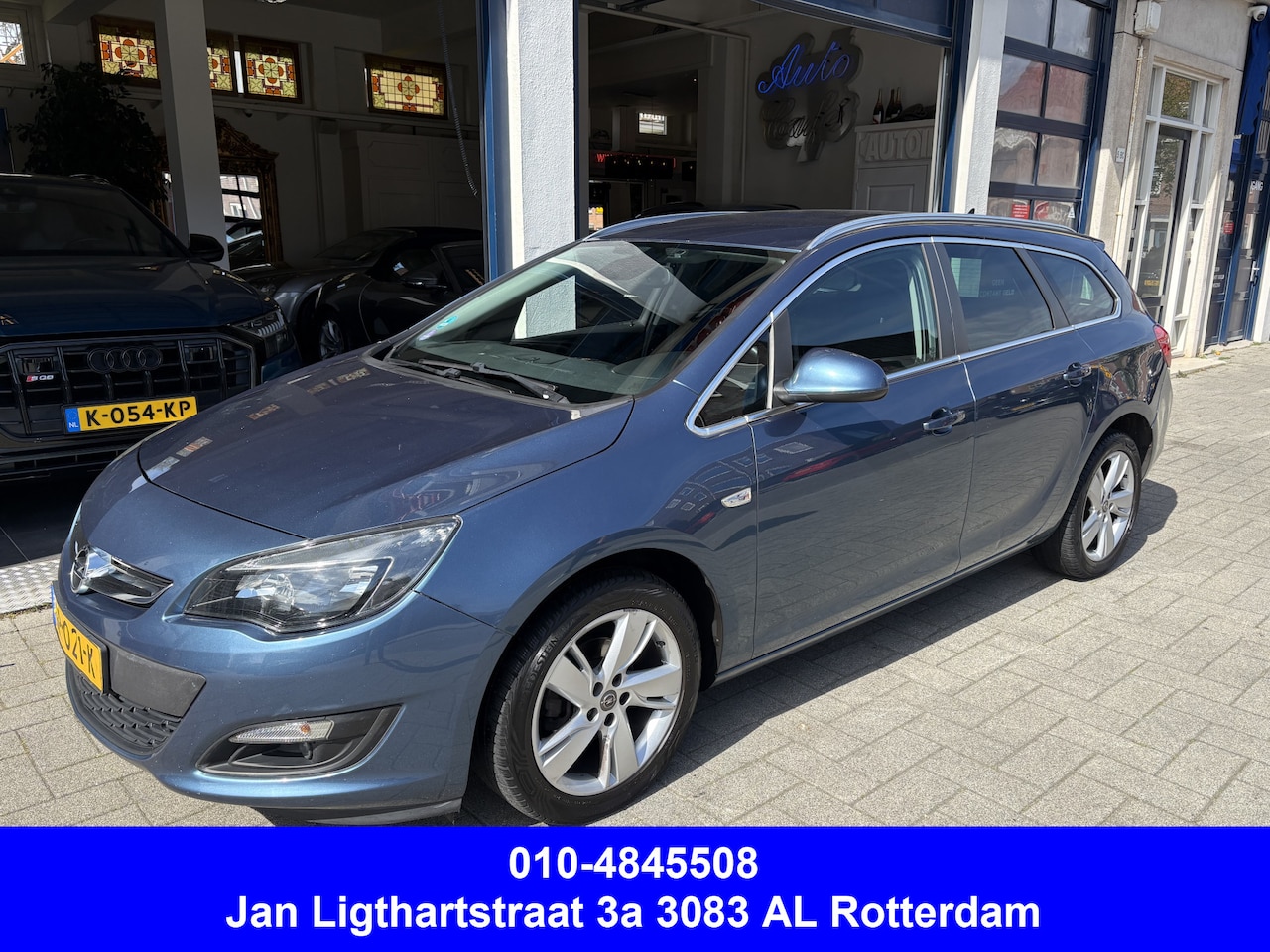 Opel Astra Sports Tourer - 1.4 Business + NW APK/NAVI/CLIMA - AutoWereld.nl