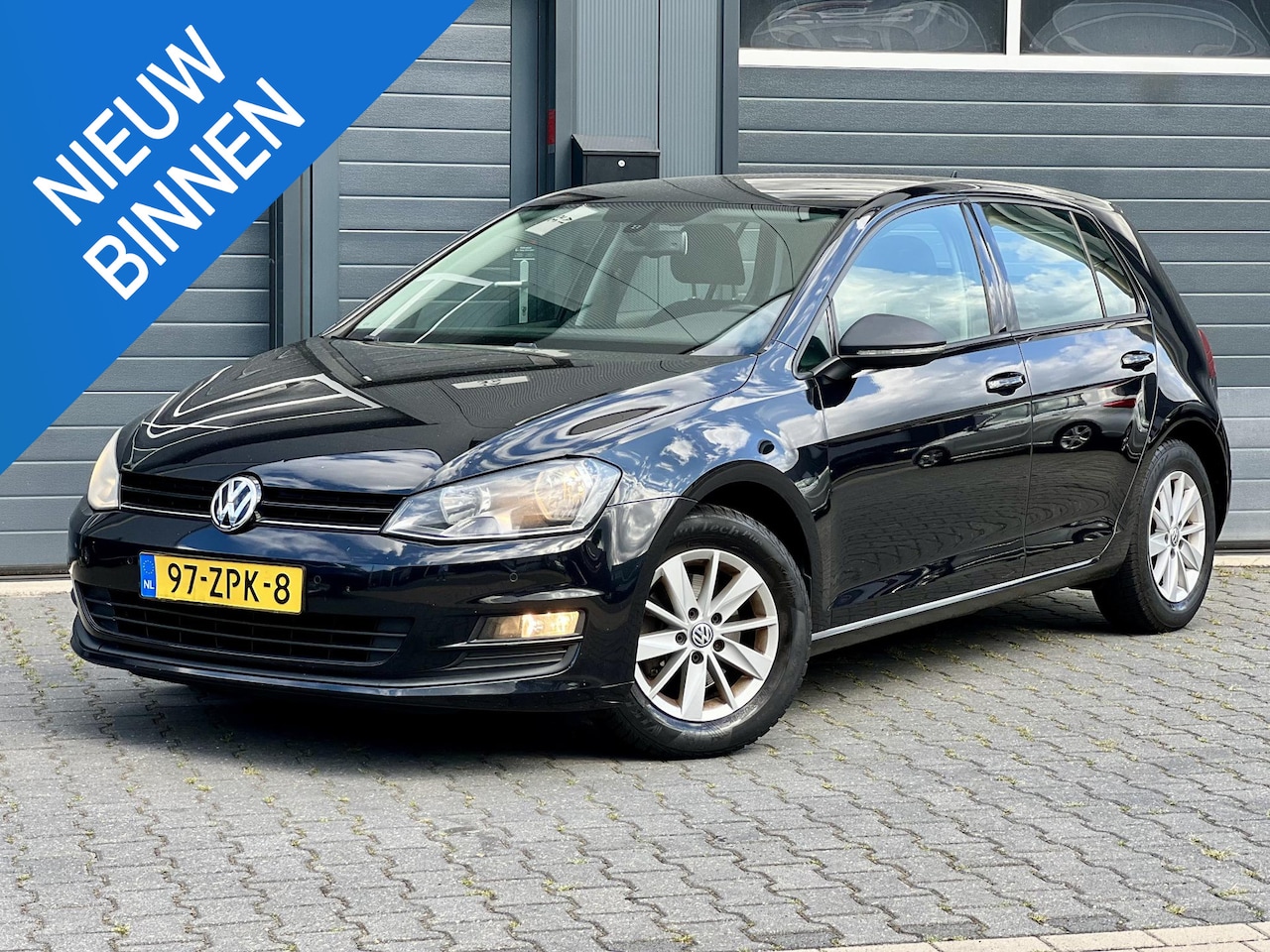 Volkswagen Golf - 1.4 TSI *CRUISE*NAVI*TREKHAAK*NIEUW MOTOR - AutoWereld.nl