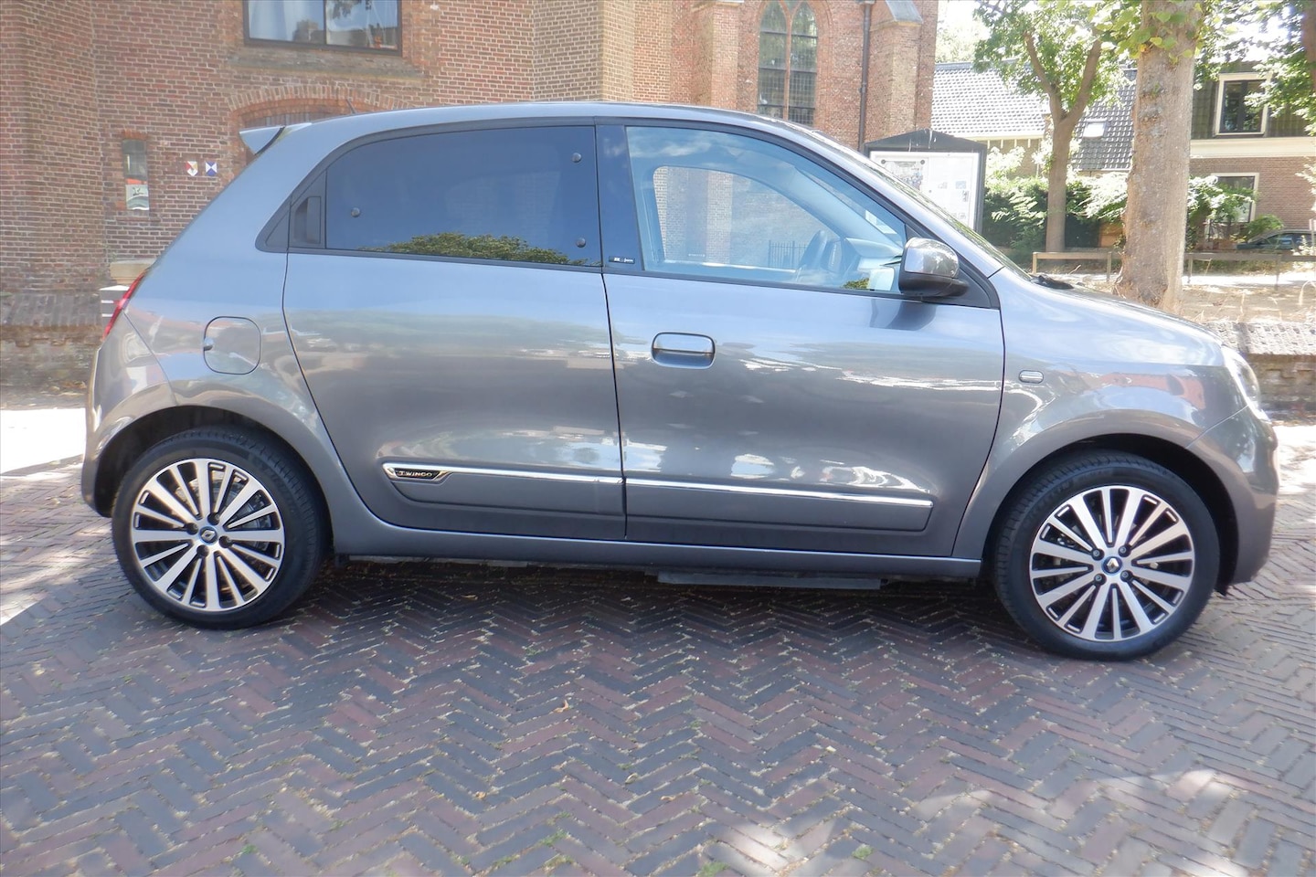 Renault Twingo - R80 Electric 82pk Intens -CAMERA-CLIMA-38.000 KM - AutoWereld.nl