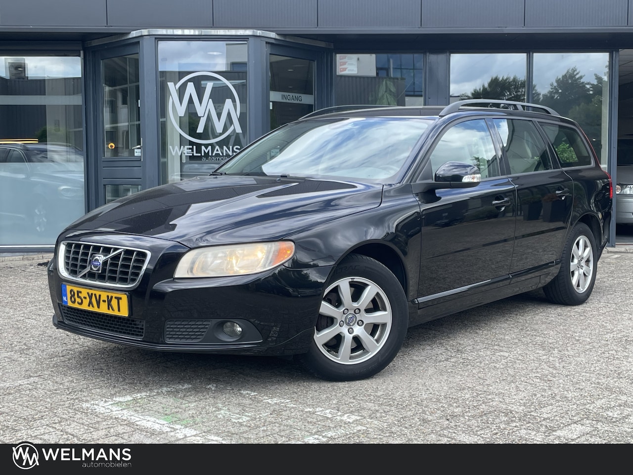 Volvo V70 - 2.5T Momentum Youngtimer | Leder | Trekhaak LEES TEKST - AutoWereld.nl