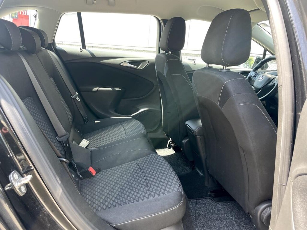 Opel Astra Sports Tourer - 1.4 Online Edition 150 pk | Trekhaak | CarPlay | Navigatie | Airco