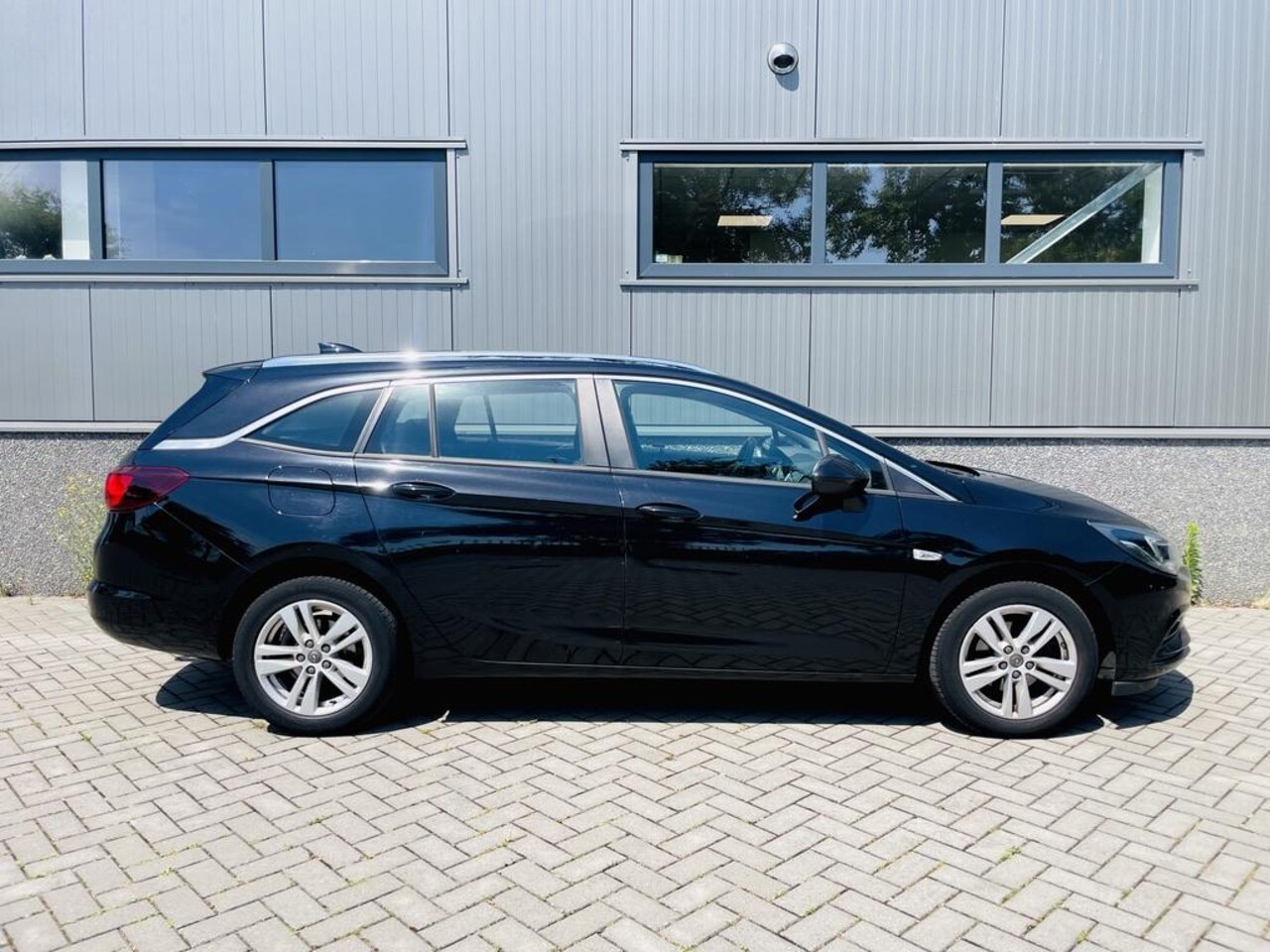 Opel Astra Sports Tourer - 1.4 Online Edition 150 pk | Trekhaak | CarPlay | Navigatie | Airco