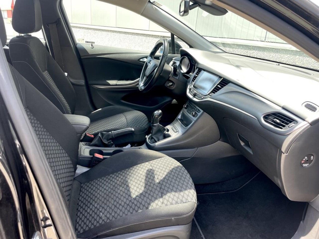 Opel Astra Sports Tourer - 1.4 Online Edition 150 pk | Trekhaak | CarPlay | Navigatie | Airco