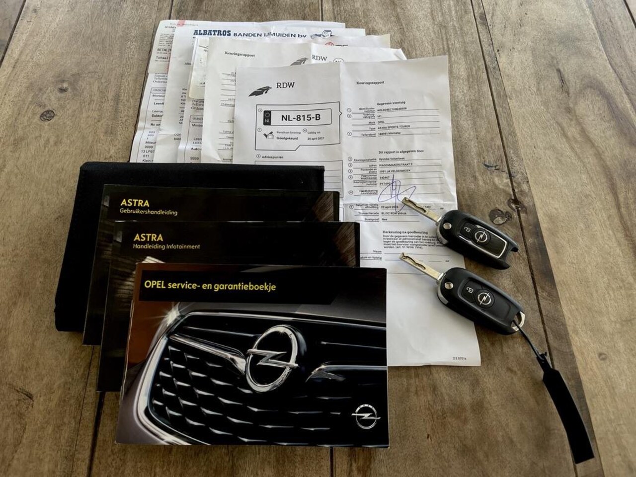 Opel Astra Sports Tourer - 1.4 Online Edition 150 pk | Trekhaak | CarPlay | Navigatie | Airco