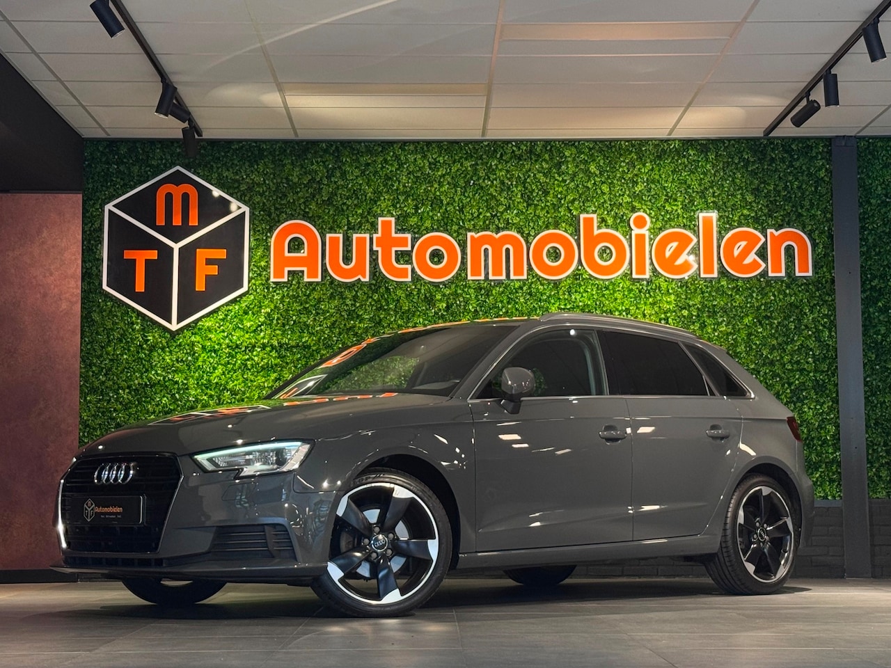 Audi A3 Sportback - 1.4 TFSI CoD S-Line 150 PK |VIRTUAL|APPLECAR|LEDER|NAVI|ROTOR - AutoWereld.nl