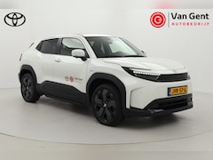 Toyota Urban Cruiser - Executive 61 kWh | Panoramadak | Dodehoek detectie | Warmtepomp | JBL | 360 camera | Apple