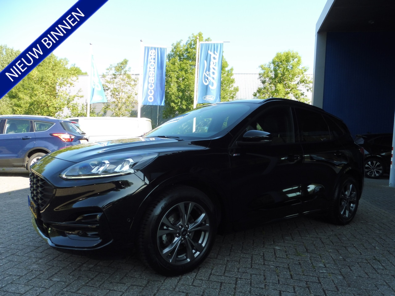 Ford Kuga - 150pk ST-Line X Panodak Elek.trekhaak en alle Packs - AutoWereld.nl