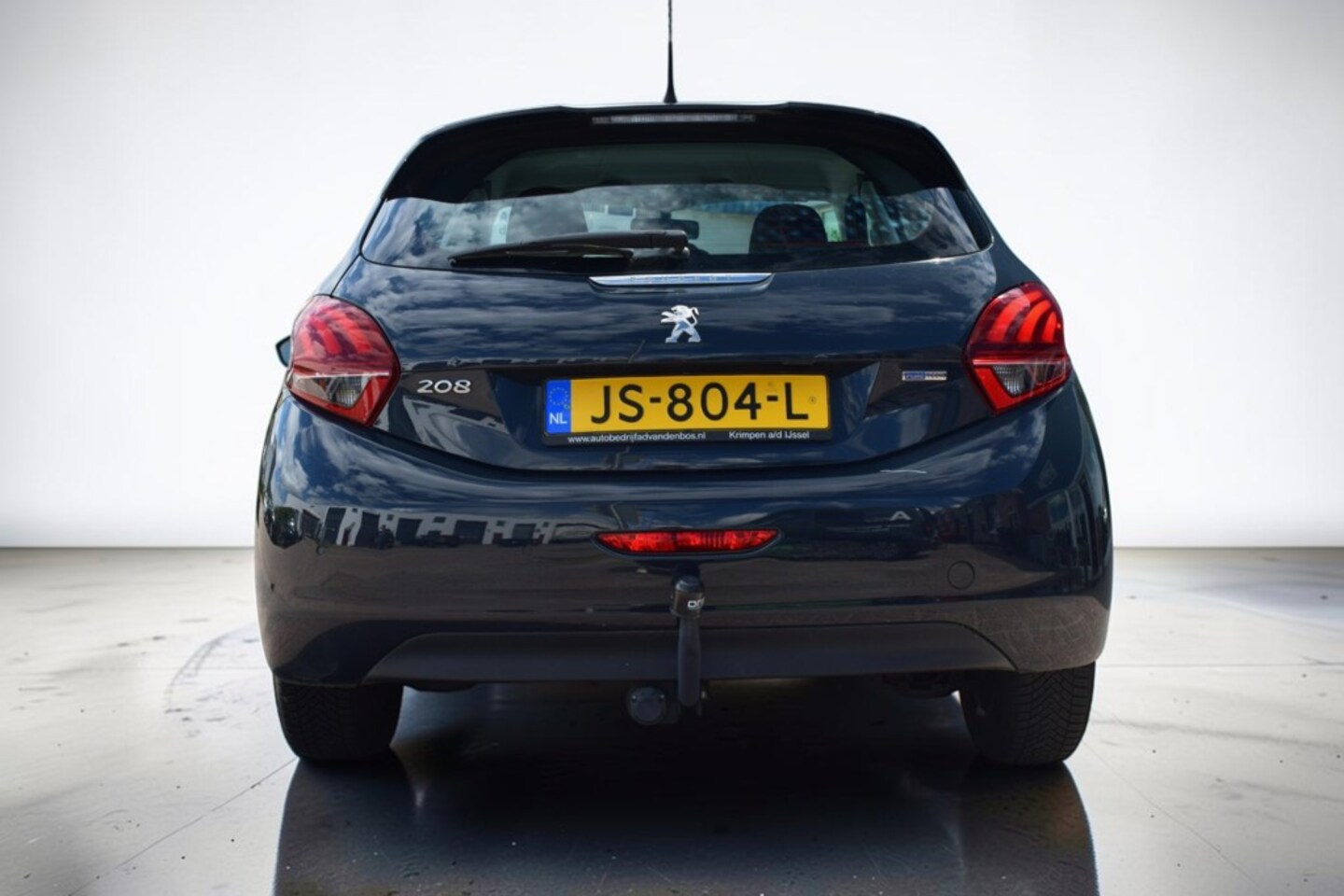 Peugeot 208 - 1.2 PureTech Blue Lion 1.2 PureTech Blue Lion, Trekhaak, Parkeerhulp, Airco, Navigatie
