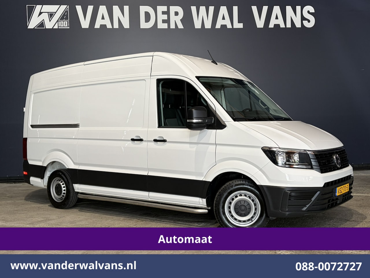 Volkswagen Crafter - 2.0 TDI 141pk Automaat L3H3 L2H2 Euro6 Airco | Camera | Apple Carplay | 3000kg Trekhaak | - AutoWereld.nl