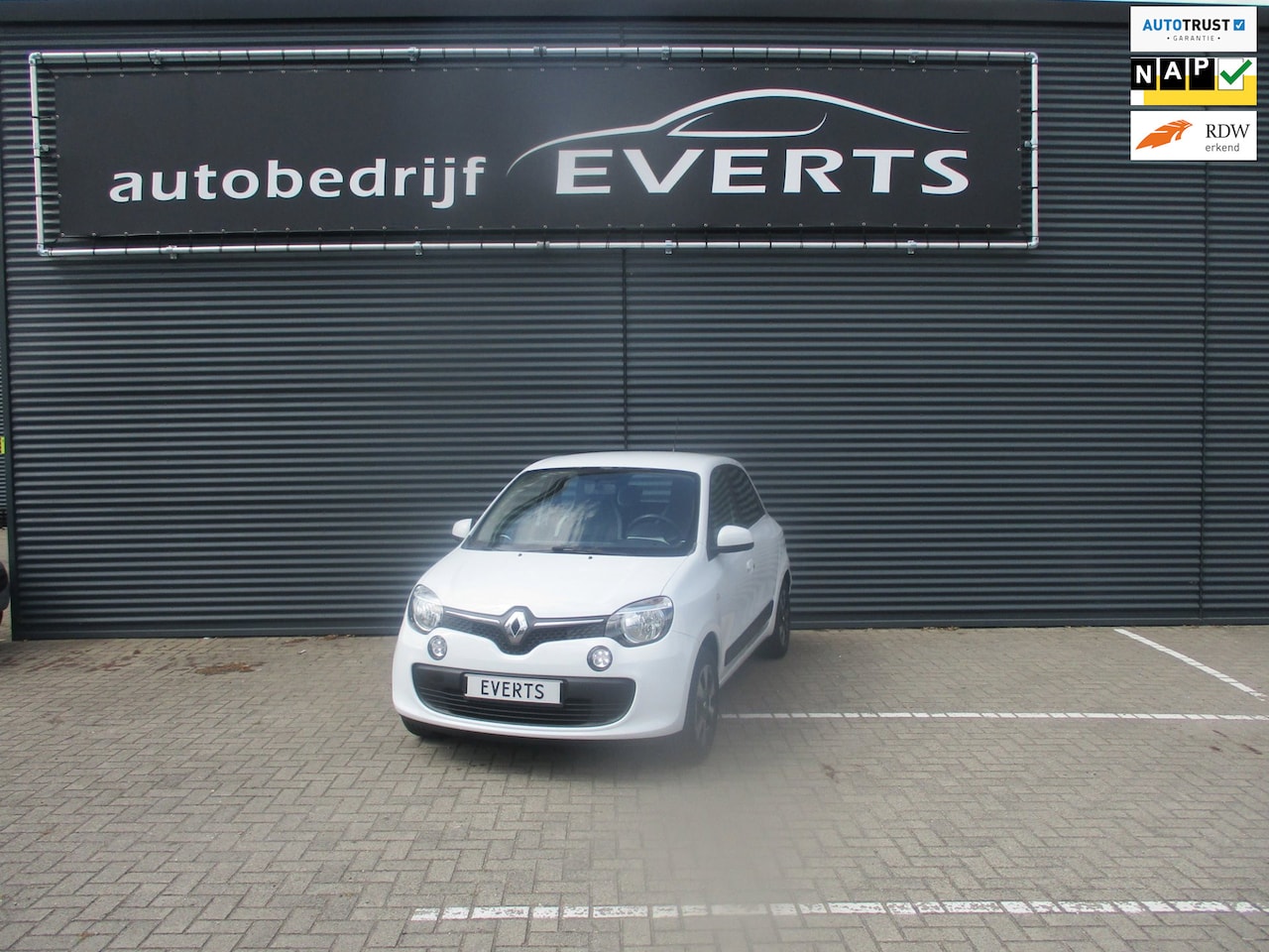 Renault Twingo - 1.0 SCe Expression 124438 Km Nap met Airco zeer mooie auto nu scherpe meeneem prijs - AutoWereld.nl