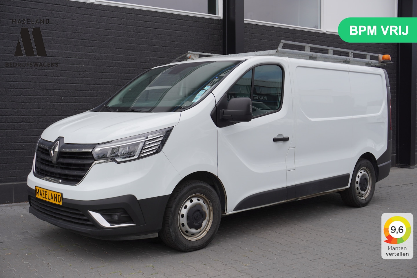 Renault Trafic - 2.0 Blue dCi 130PK EURO 6 - Airco - Navi - Cruise - €16.900,- Excl. - AutoWereld.nl