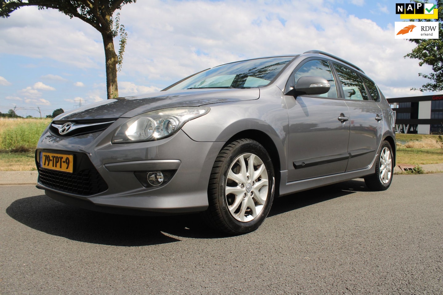 Hyundai i30 CW - Climate Control 1.4i i-Motion - AutoWereld.nl