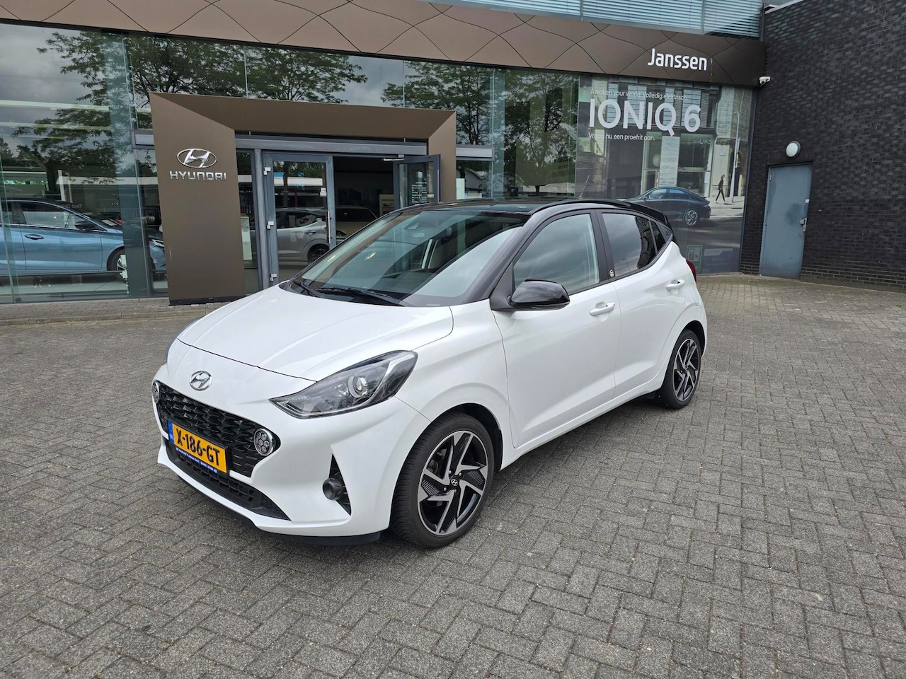 Hyundai i10 - 1.0 Comfort Smart + WinterPack - AutoWereld.nl