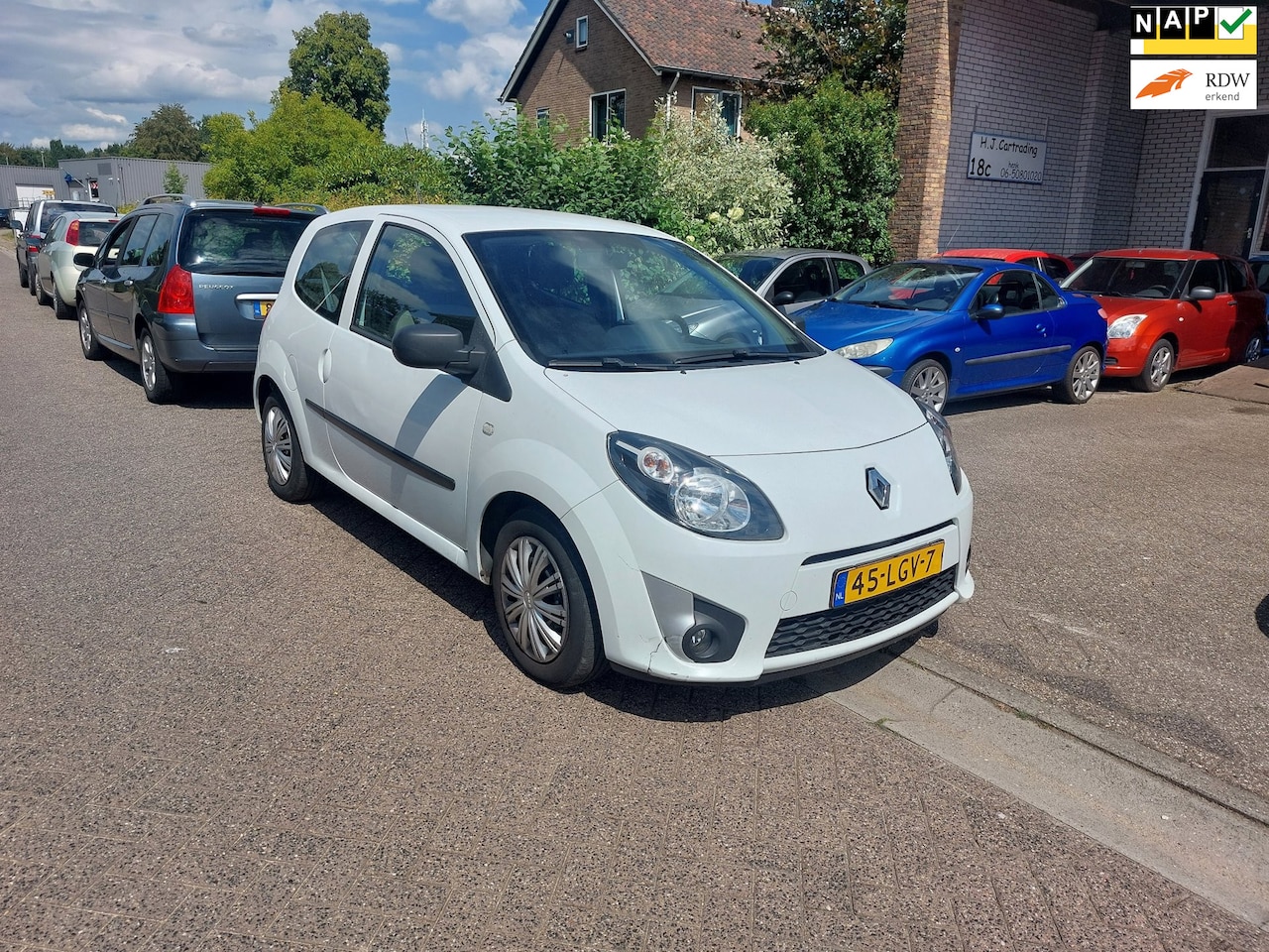Renault Twingo - 1.2-16V Authentique 1.2-16V Authentique - AutoWereld.nl