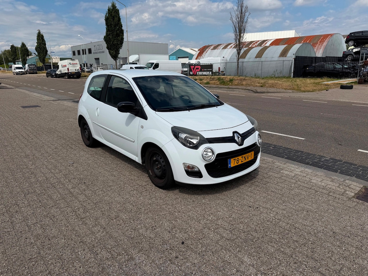 Renault Twingo - 1.2 16V Dynamique Airco - AutoWereld.nl