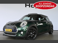 MINI Cooper - 1.5 Pepper Serious Business Automaat Navigatie Led Panoramadak Cruise Clima 100% Onderhoud