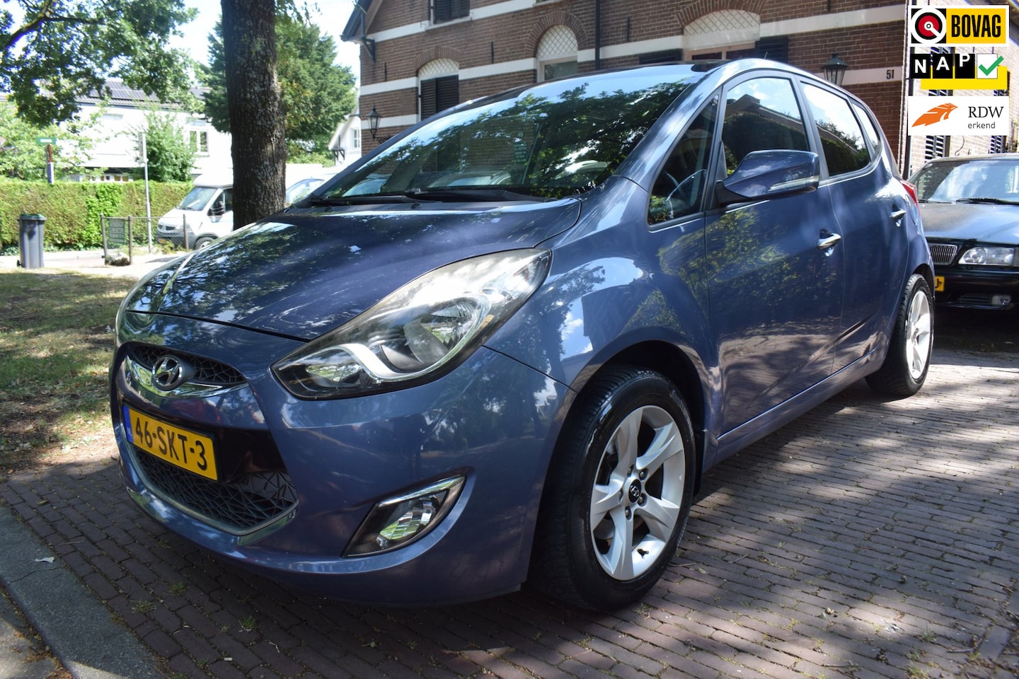 Hyundai ix20 - 1.6i i-Catcher Leer/Navi/Pano - AutoWereld.nl