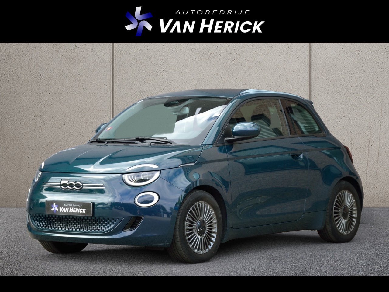 Fiat 500 - Icon 42 kWh Icon 118PK | Navigatie | Full LED | DC lader - AutoWereld.nl