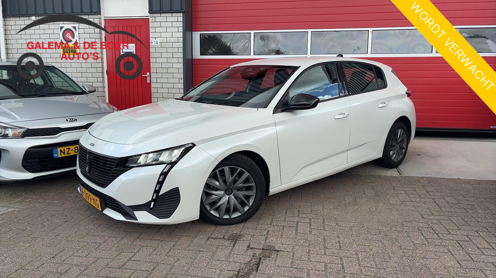 Peugeot 308 - 1.2 PureTech Active Pack Business NWE D-RIEM / CARPLAY / FULL LED / NAVI / CLIMA / PDC / B - AutoWereld.nl