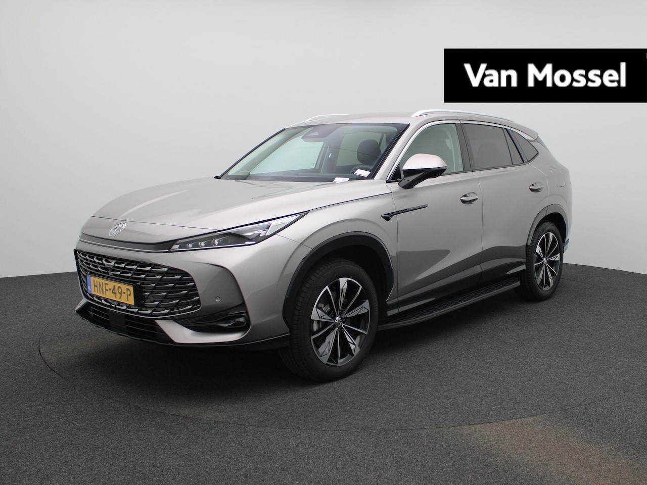 MG MG HS PHEV - 1.5 272pk Aut. Luxury | Leder | Camera | Carplay | Adaptieve Cruise Control | Keyless | Le - AutoWereld.nl