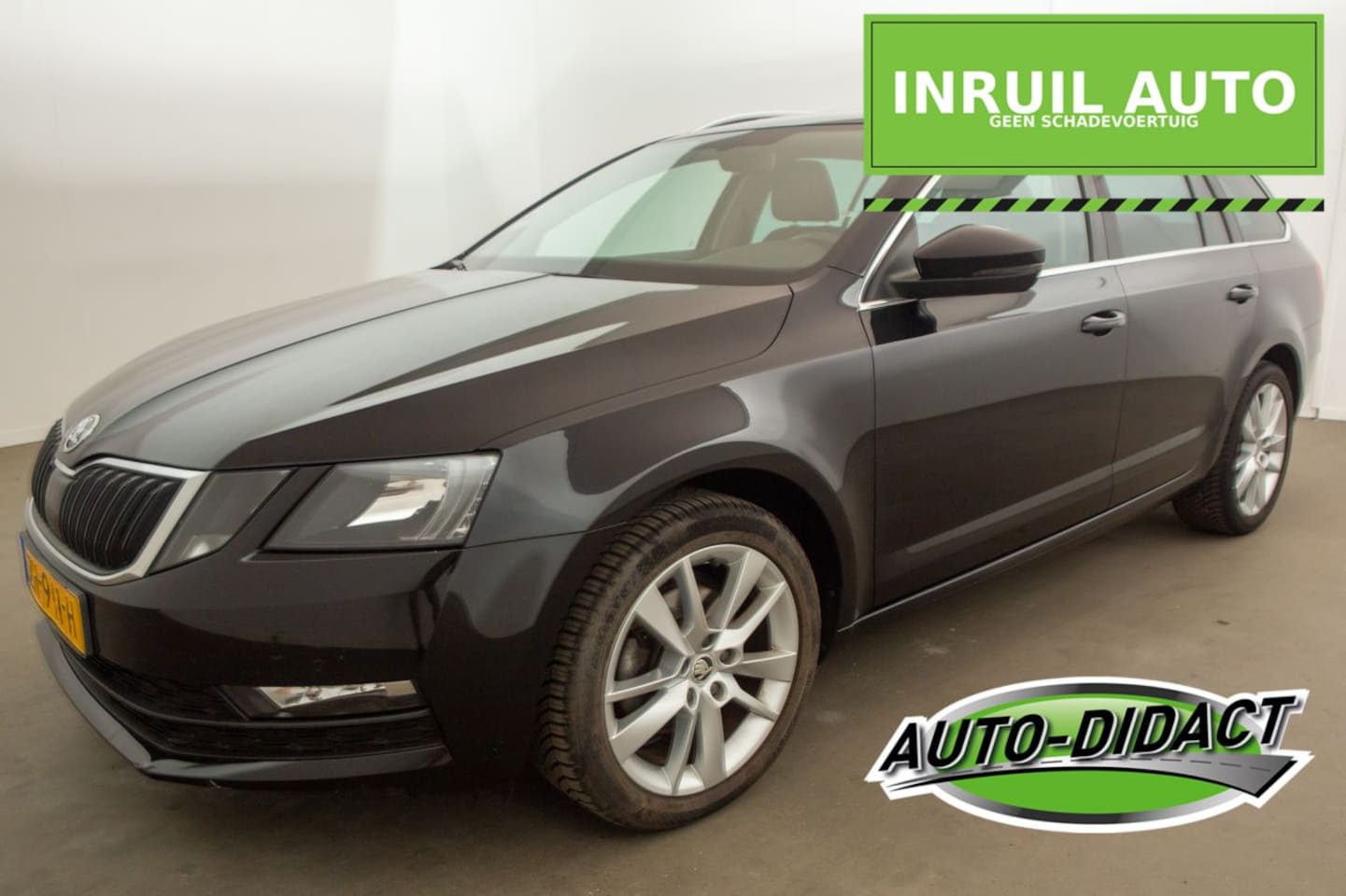 Skoda Octavia - 1.5 TSI Automaat Clima Navi - AutoWereld.nl