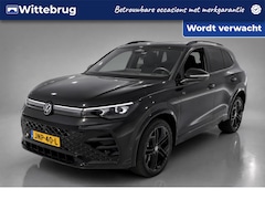 Volkswagen Tiguan - 1.5 eHybrid 272pk R-Line Edition / Black style / Panoramadak / Leder / Trekhaak / 20" LMV