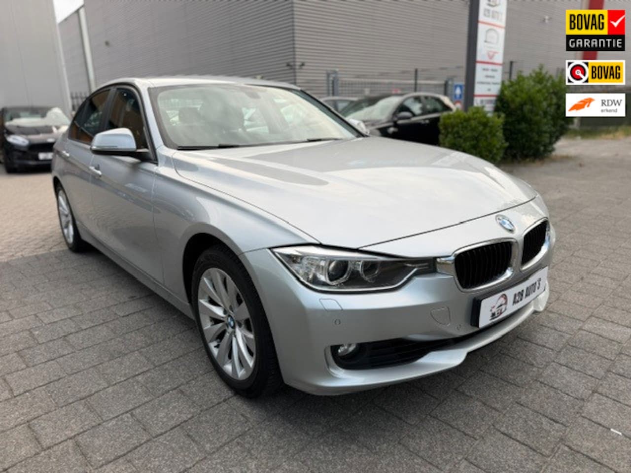 BMW 3-serie - 328i xDrive|Automaat|Airco|NAP - AutoWereld.nl