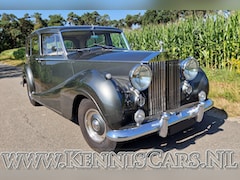 Rolls-Royce Silver Wraith - 1958 LWB Sedan
