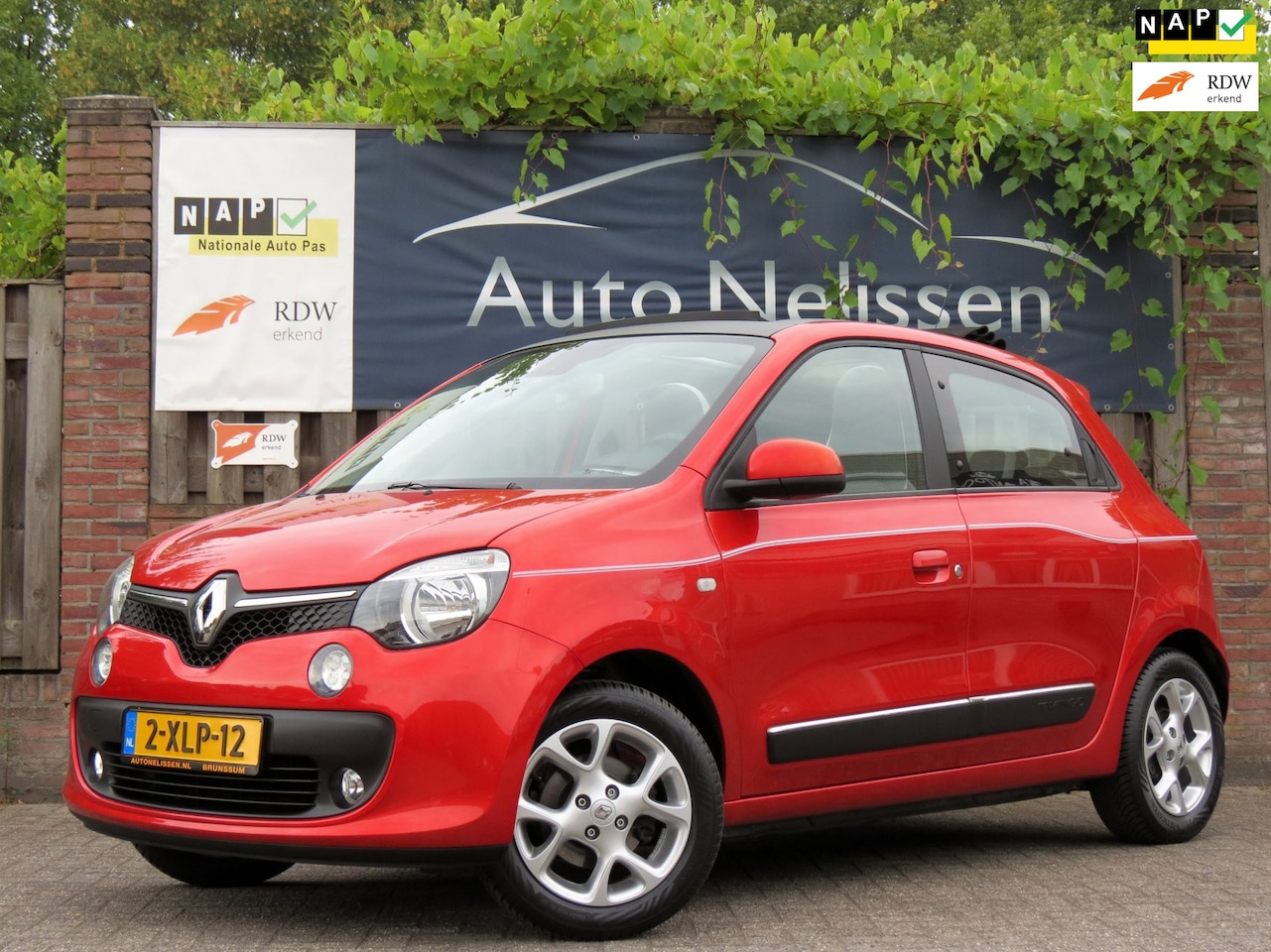 Renault Twingo - 1.0 SCe Dynamique | ELEK VOUWDAK | GROOT SCHERM NAVI | CAMERA | CRUISE CONTROL | STOELVERW - AutoWereld.nl