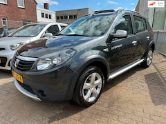 Dacia Sandero Stepway - 1.6 * AIRCO * LMV
