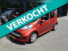 Peugeot 107 - 1.0-12V XS AUTOMAAT // Airco, lage km-stand, 5-deurs