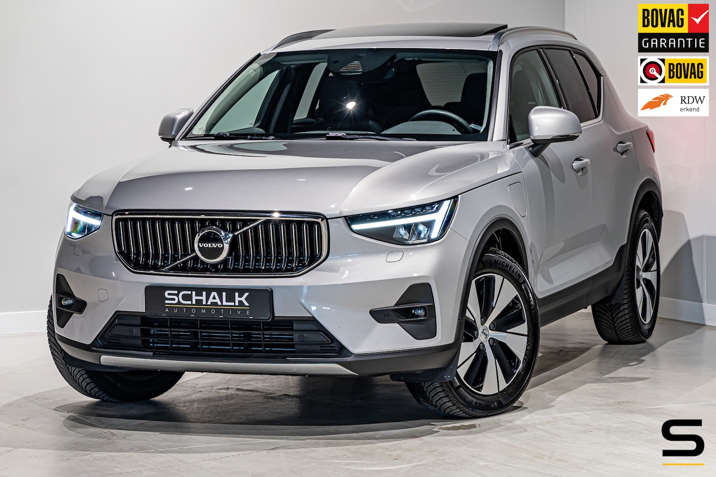 Volvo XC40 - 1.5 T5 Recharge Inscription | Pano | Adaptive Cruise - AutoWereld.nl