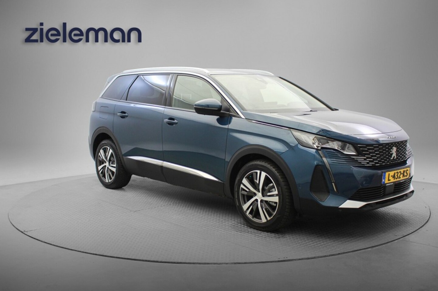 Peugeot 5008 - 1.5 HDI Allure 7 Persoons - Digitaal Cockpit, Carplay, Camera, Half Leer - AutoWereld.nl