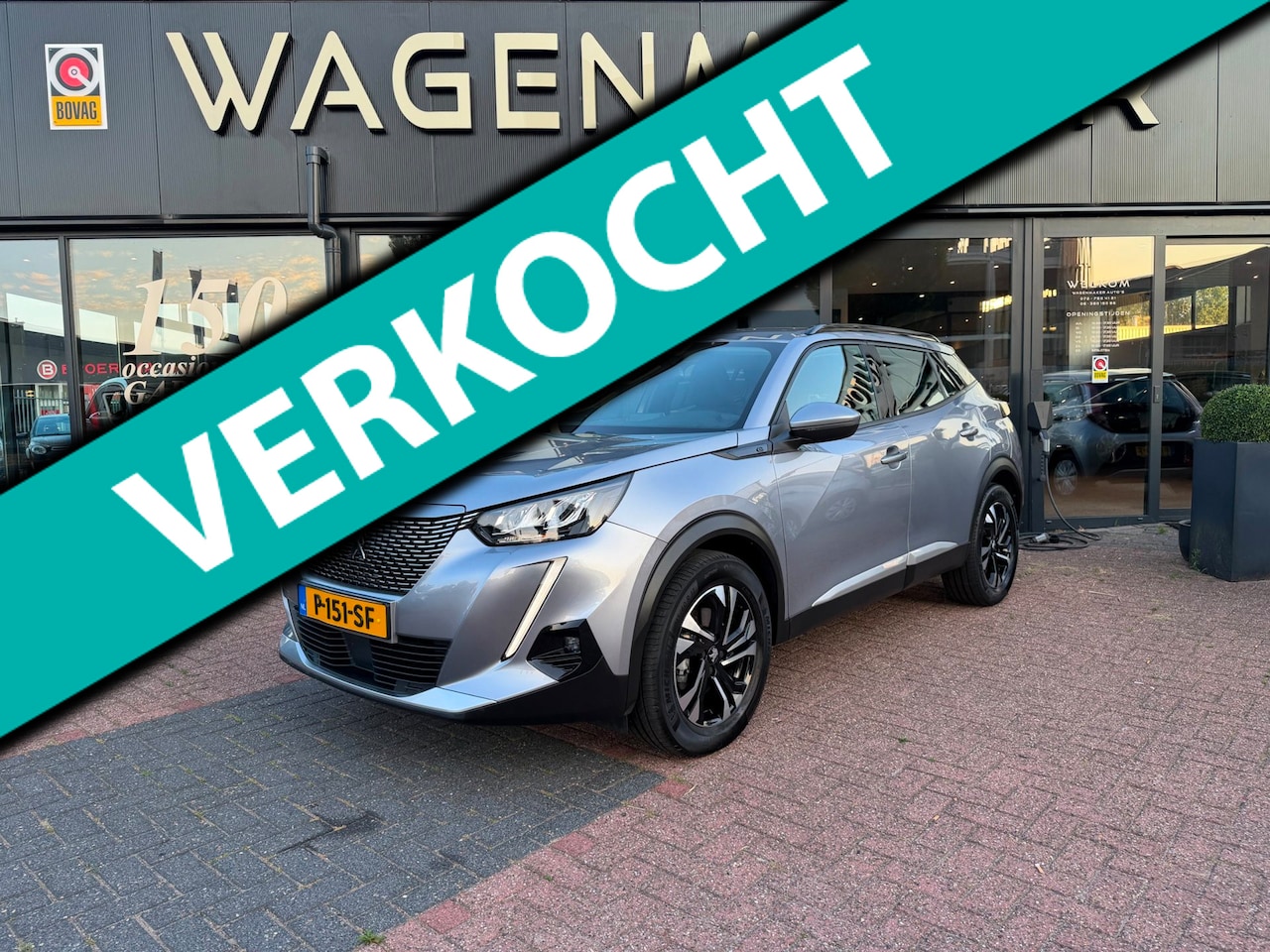 Peugeot e-2008 - EV Allure Pack 50 kWh AUT|360CAM|CARPLAY| - AutoWereld.nl