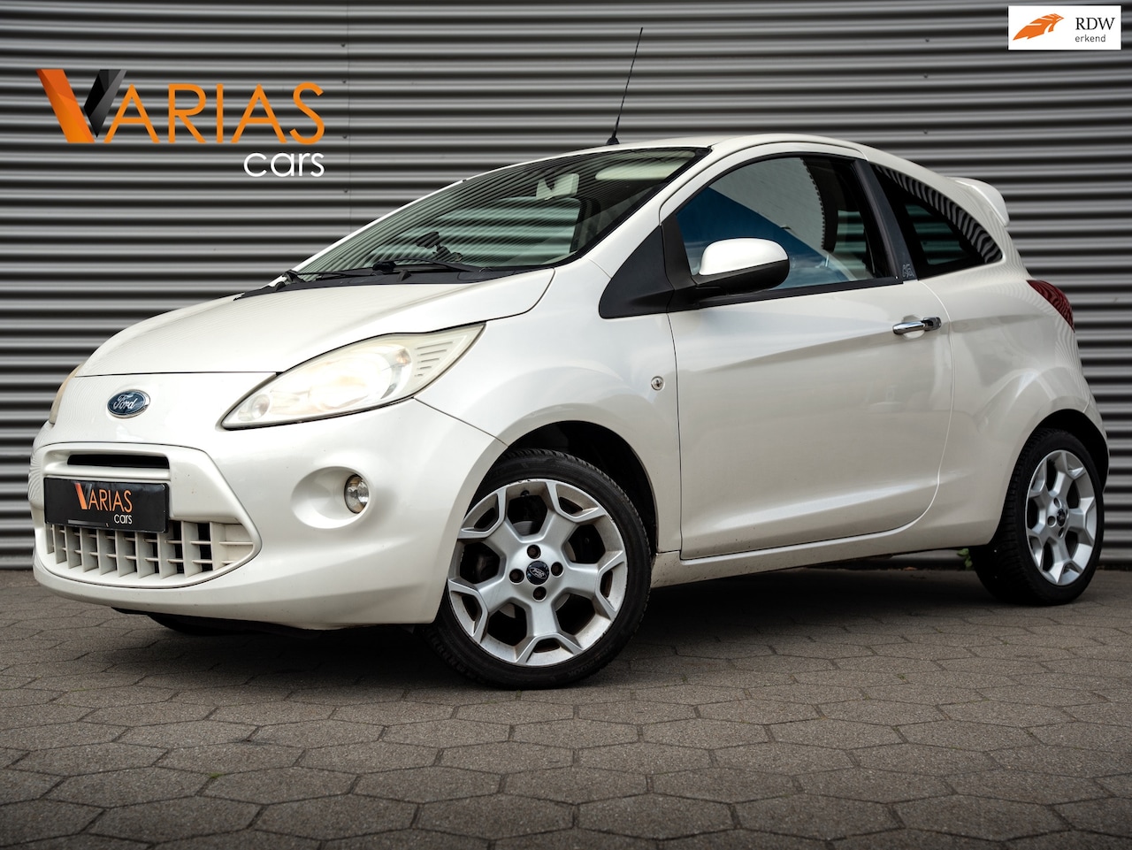 Ford Ka - 1.2 Titanium X Airco Elektrische ramen NEDERLANDS! - AutoWereld.nl