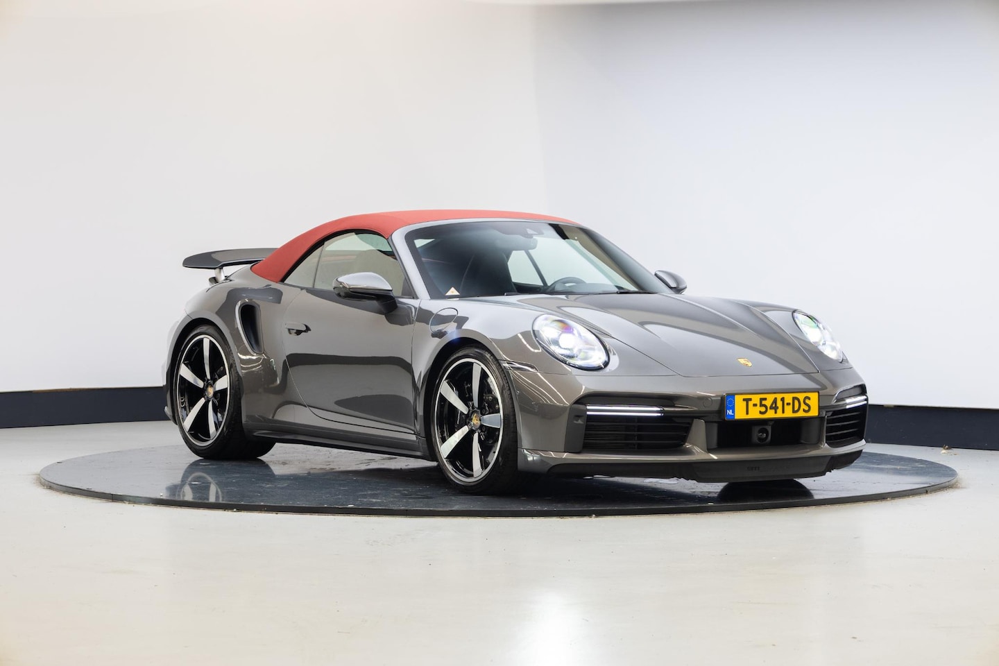 Porsche 911 Cabrio - 3.8 Turbo S | Burmester | PCCB | 360 camera | Lift | Matrix | - AutoWereld.nl