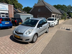 Toyota Yaris - 1.3 VVTi Comfort