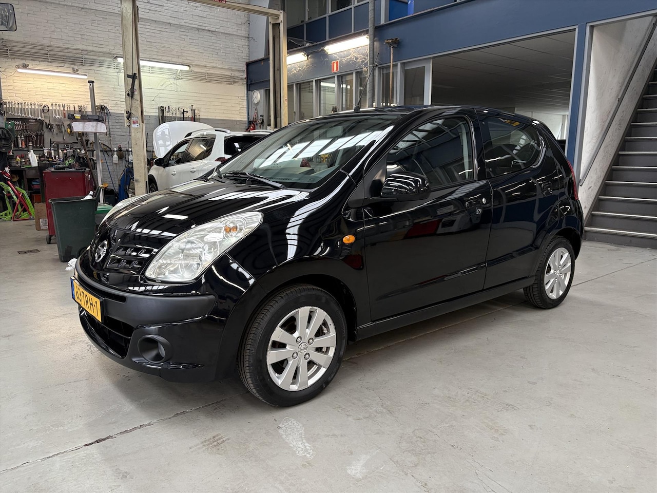 Nissan Pixo - 1.0 L 68pk Look | Lm velgen | Elektrische ramen | Nieuwe APK | NAP | Rijklaar prijs! - AutoWereld.nl