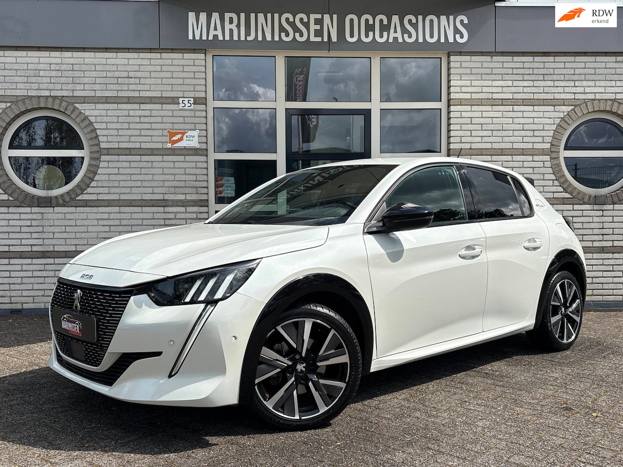 Peugeot 208 - 1.2 PureTech GT-Line |VirtualDash,CarPlay,Cam,PDC| - AutoWereld.nl