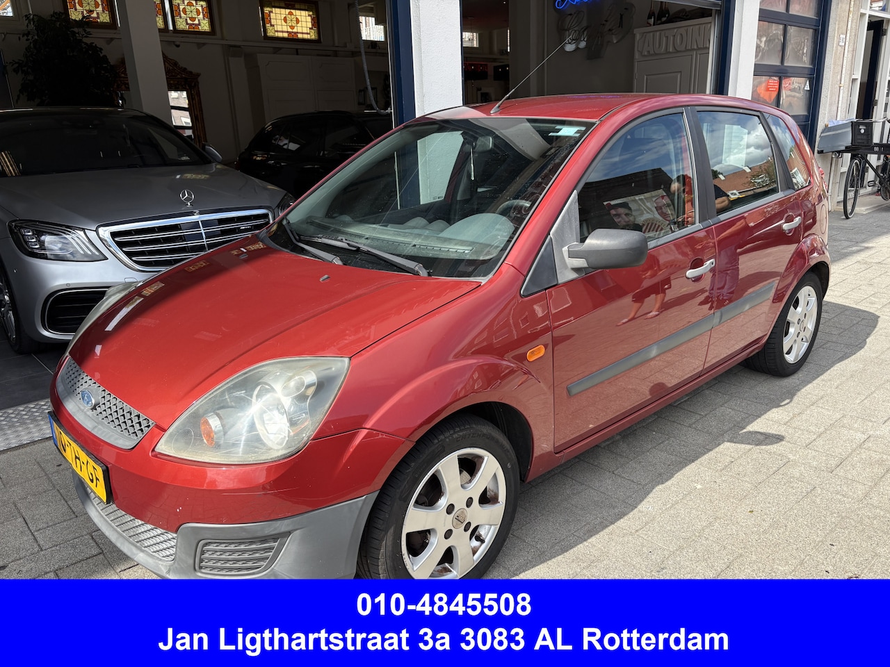 Ford Fiesta - 1.3-8V Champion AIRCO/NW APK 06-2027/5 DRS - AutoWereld.nl