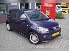Volkswagen Up! - 1.0 high up BlueMotion / Cruise control / Bluetooth / Navi / Bear lock