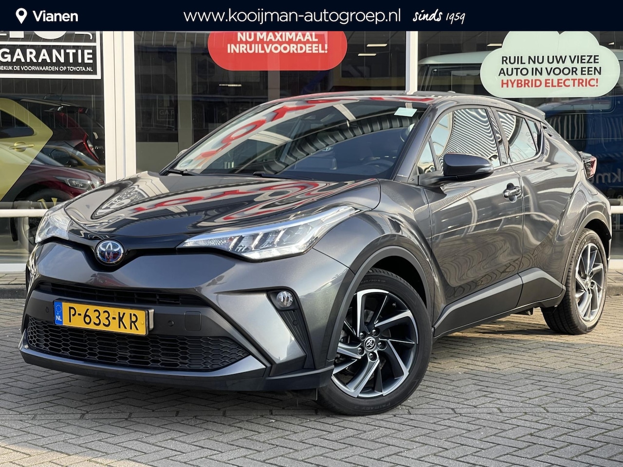 Toyota C-HR - 2.0 Hybrid Dynamic + afneembare trekhaak, NL Auto, zeer netjes en luxe - AutoWereld.nl