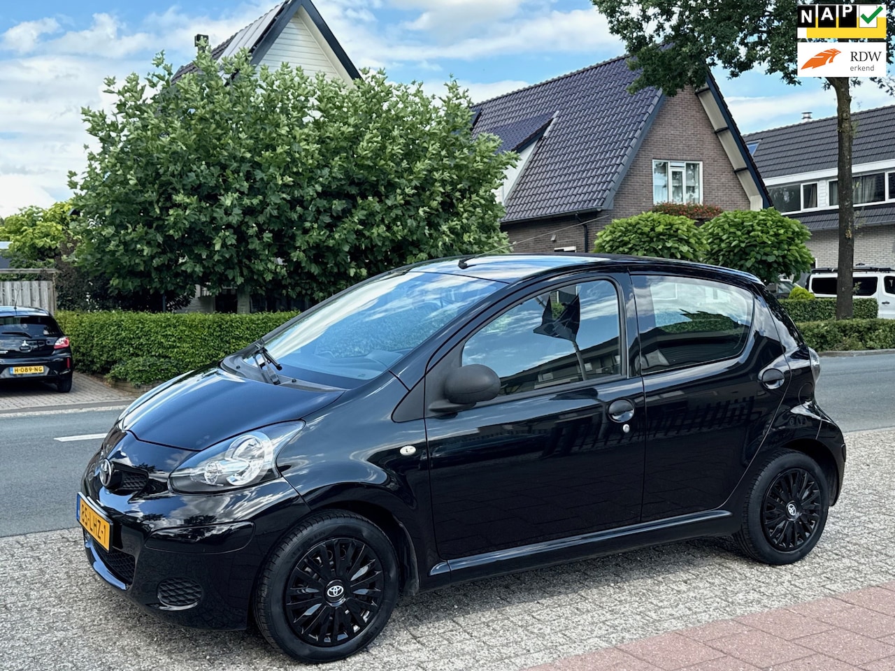 Toyota Aygo - 1.0-12V Access 5 deurs NL-AUTO-NAP - AutoWereld.nl