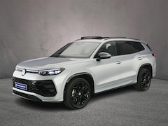 Volkswagen Tayron - R-Line Edition 1.5 TSI eHybrid 204pk DSG Automaat Trekhaak, Adaptive cruise control, Panor